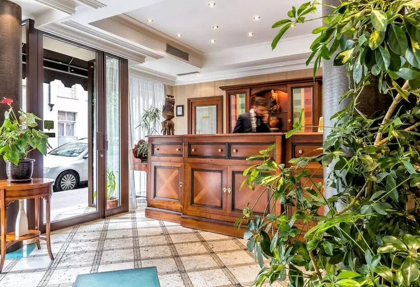 Fotos del hotel Villa Montparnasse:  2