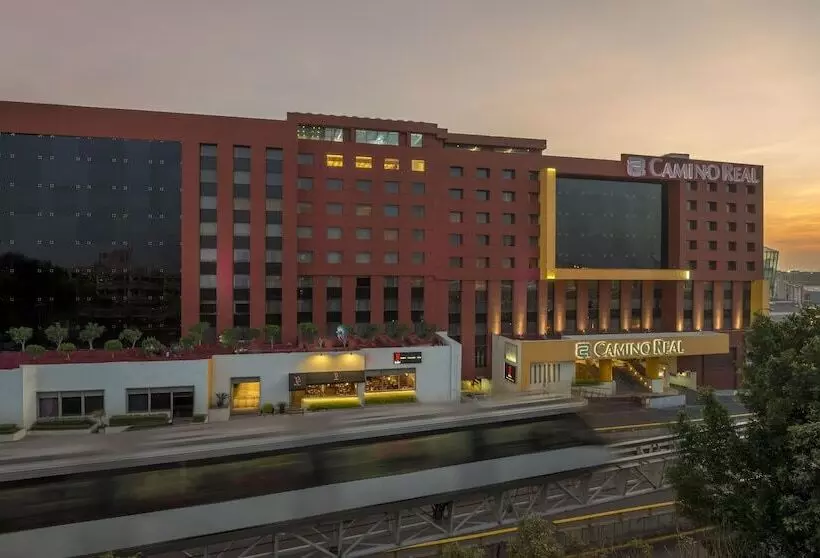 Fotos del hotel Camino Real Aeropuerto:  8