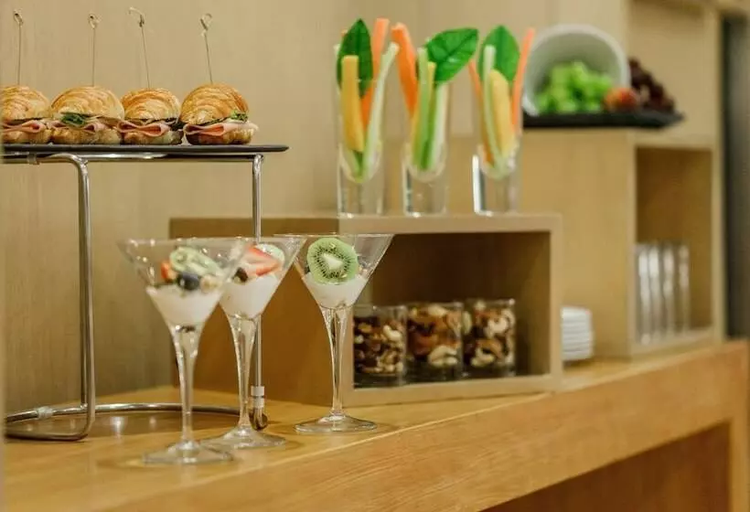 Fotos del hotel Camino Real Aeropuerto:  4