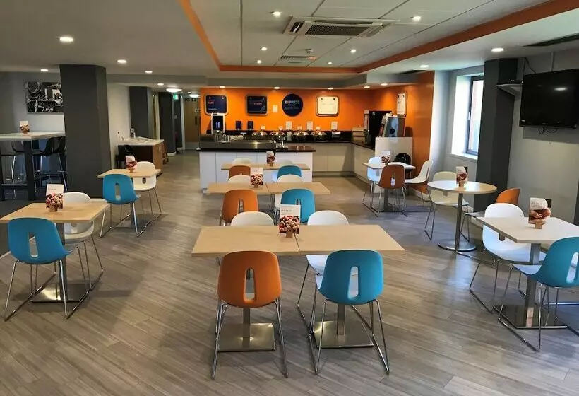 Fotos del hotel Holiday Inn Express Birmingham  Castle Bromwich, An Ihg:  10