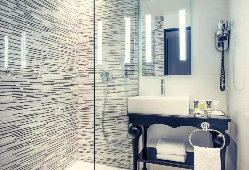 Fotos del hotel Mercure Paris Arc De Triomphe Wagram:  17