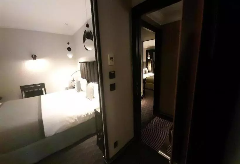 Fotos del hotel Mercure Paris Arc De Triomphe Wagram:  15