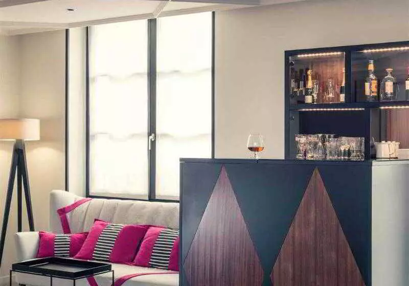 Fotos del hotel Mercure Paris Arc De Triomphe Wagram:  13