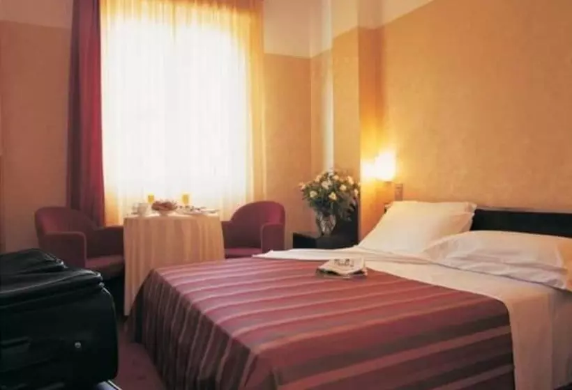 Fotos del hotel Sant'ambroeus:  21