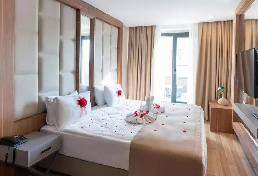 Fotos del hotel Lion:  7