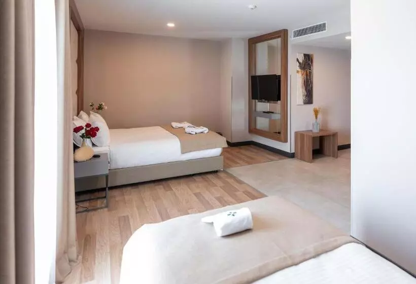 Fotos del hotel Lion:  14