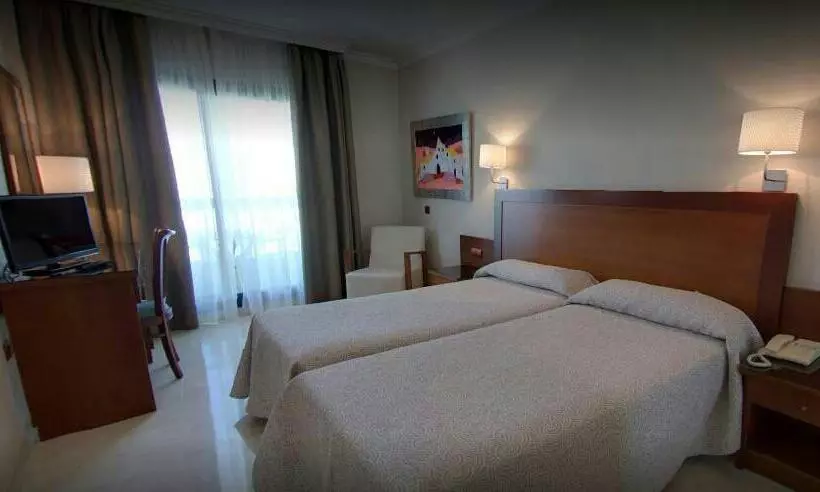 Fotos del hotel Torremar:  9