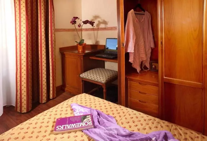 Fotos del hotel Alessandrino:  6