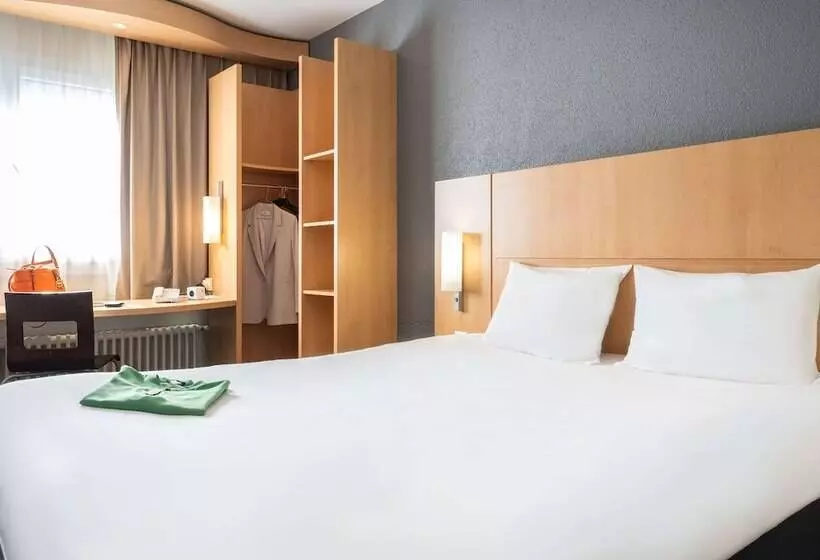 Fotos del hotel Ibis Genève Centre Gare:  10