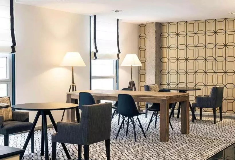 Fotos del hotel Mercure Jardines De Albia:  23