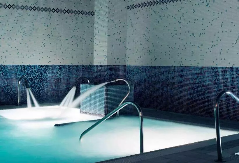 Fotos del hotel Mercure Jardines De Albia:  5