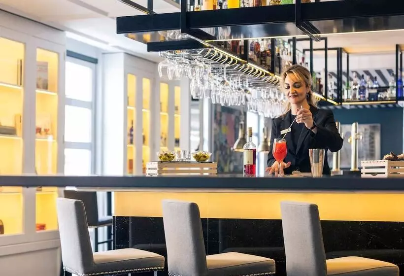 Fotos del hotel Mercure Jardines De Albia:  7