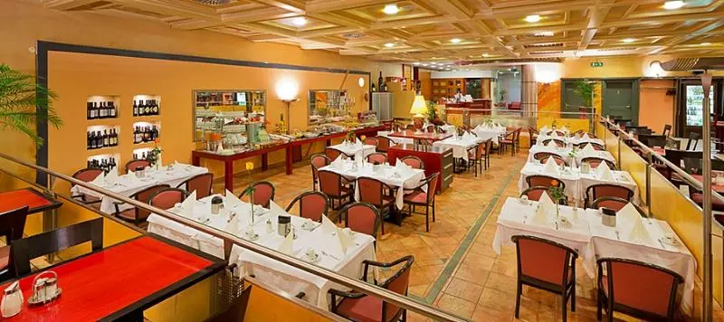 Fotos del hotel Vienna Sport:  9