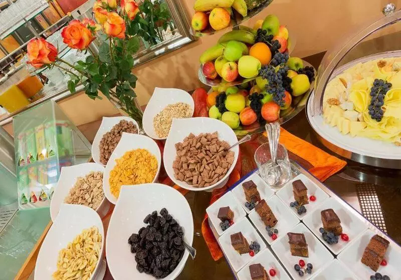 Fotos del hotel Vienna Sport:  24