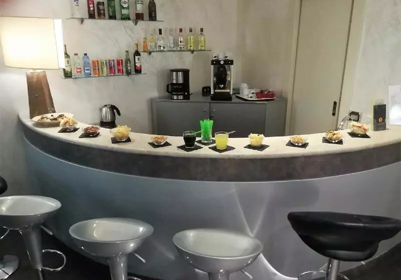 Fotos del hotel Aphrodite:  4