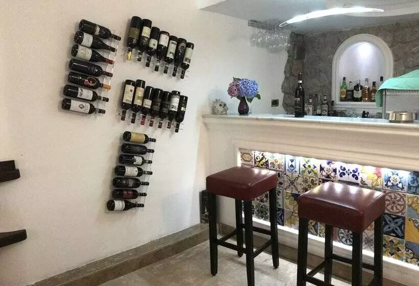 Fotos del hotel Bougainville:  3