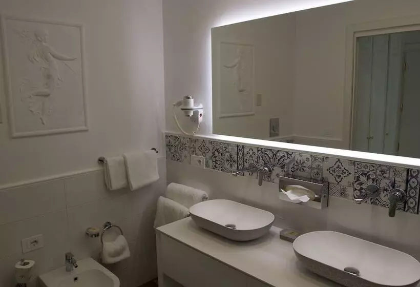 Fotos del hotel Bougainville:  22