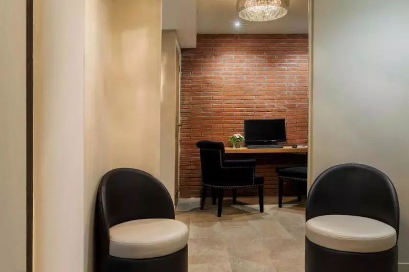 Fotos del hotel Le 18 Paris:  8