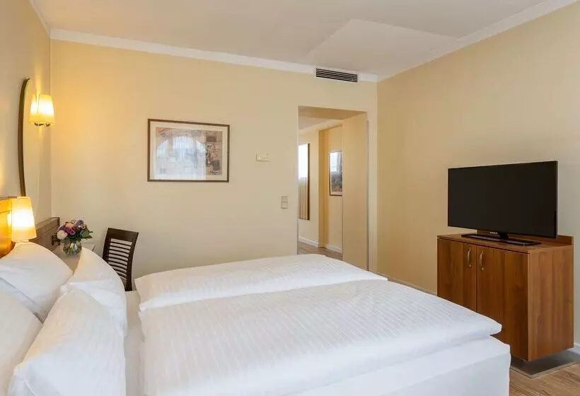 Fotos del hotel Nh Wien Belvedere:  31