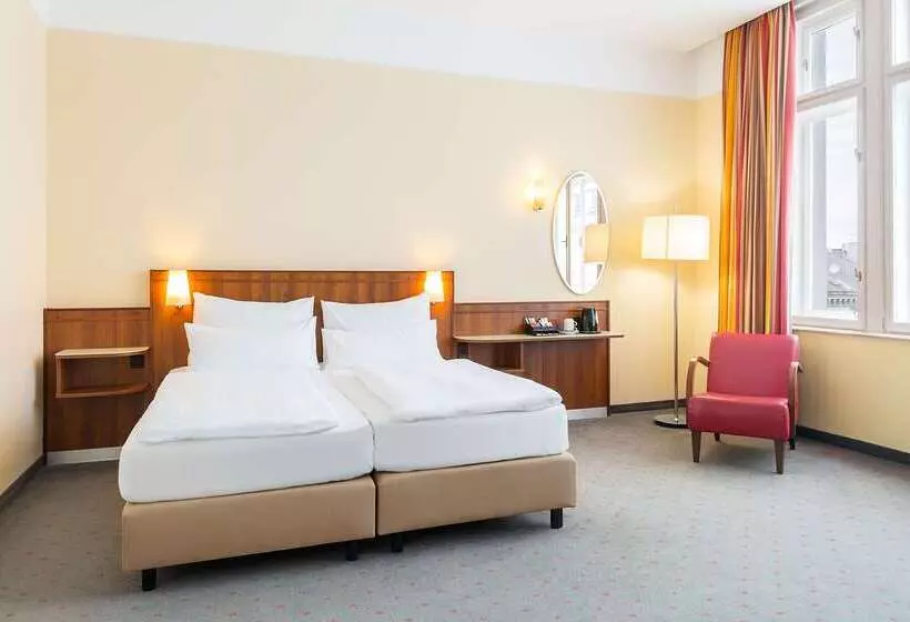 Fotos del hotel Nh Wien Belvedere:  4