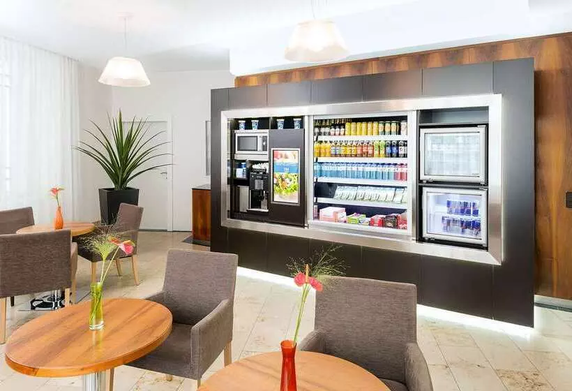 Fotos del hotel Nh Wien Belvedere:  25