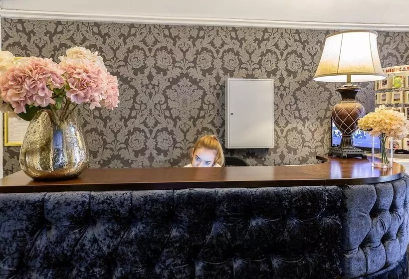 Fotos del hotel Clifden House By Nina:  20