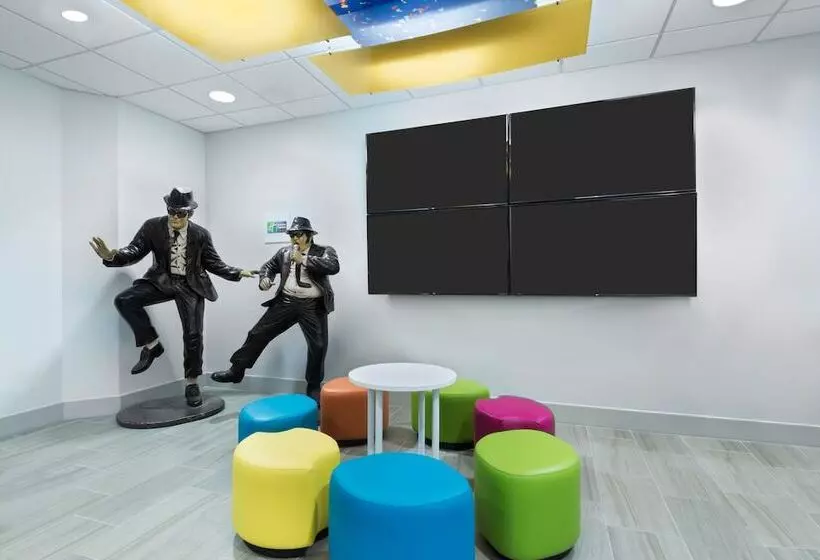 Fotos del hotel Holiday Inn Express & Suites - Nearest Universal Orlando, An Ihg:  23