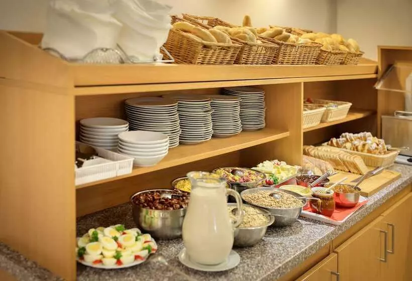 Fotos del hotel Golden City Garni:  3