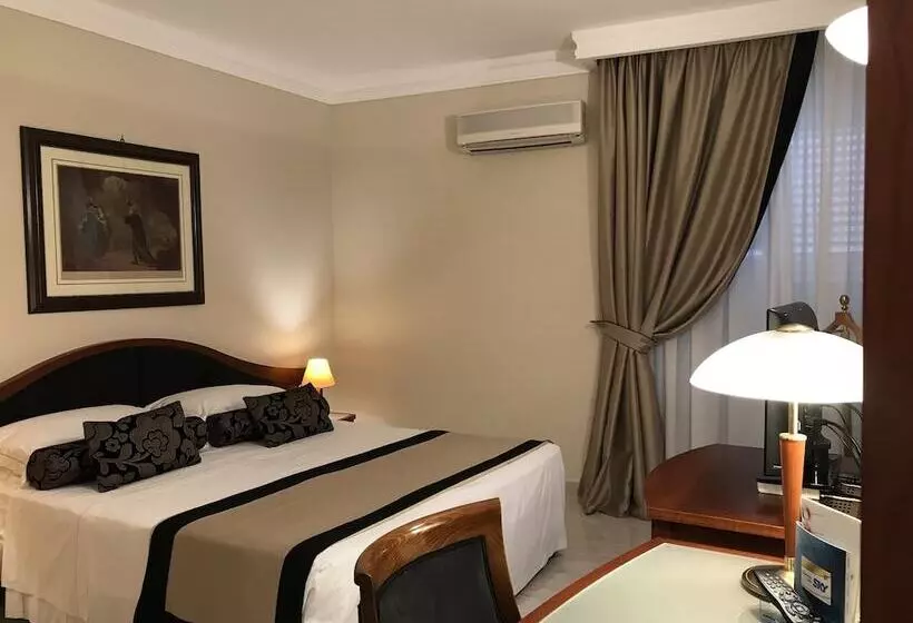 Fotos del hotel Massimo Plaza:  12