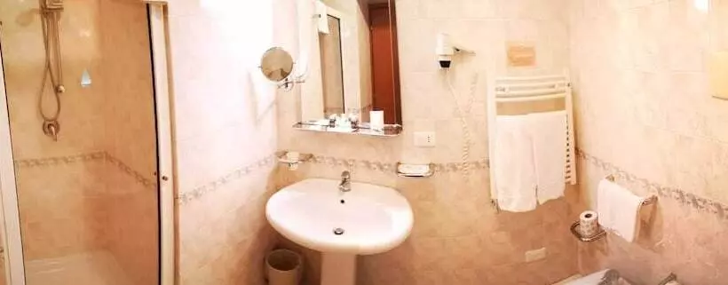 Fotos del hotel Massimo Plaza:  5