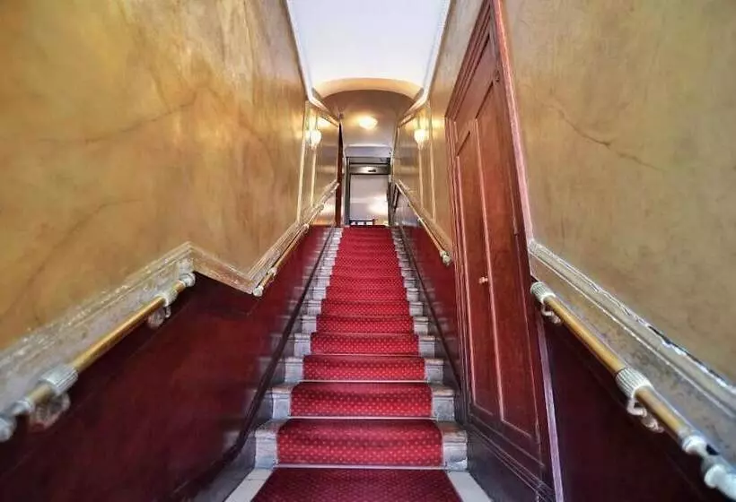 Fotos del hotel Massimo Plaza:  3