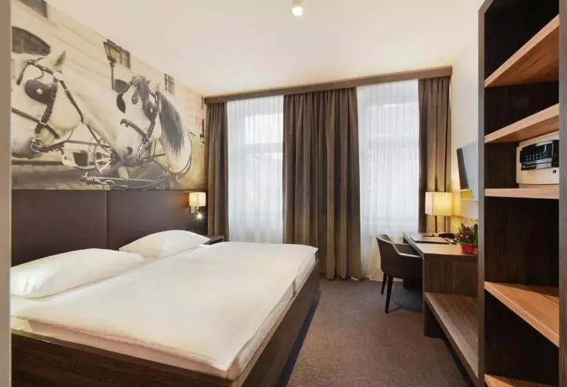 Fotos del hotel Lucia:  22