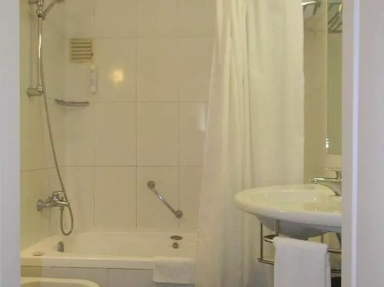 Fotos del hotel Art Suites:  17