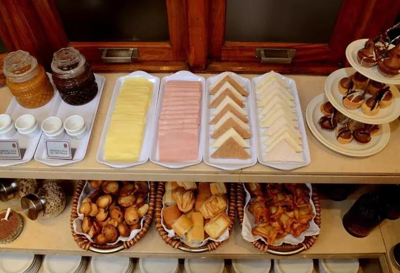 Fotos del hotel Gran Hotel Skorpios:  2