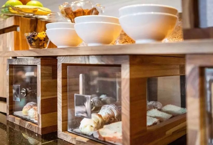 Fotos del hotel Meliá Jardim Europa:  44