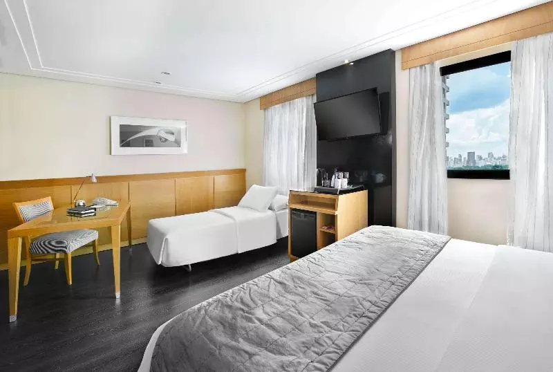 Fotos del hotel Meliá Jardim Europa:  9