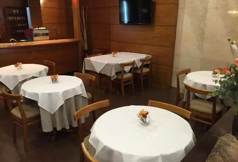 Fotos del hotel Crystal Palace:  5