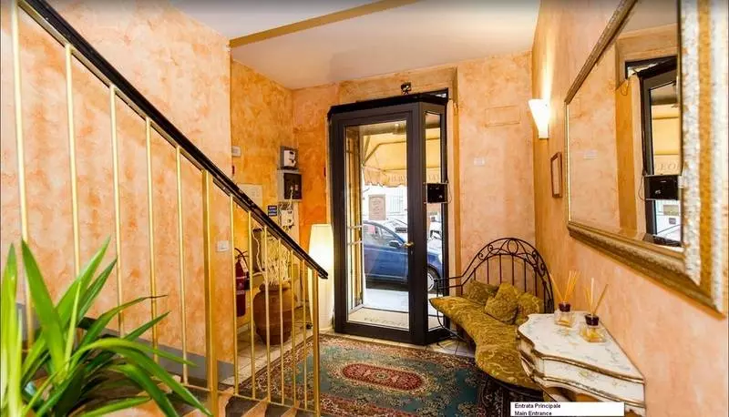 Fotos del hotel Leopolda:  2