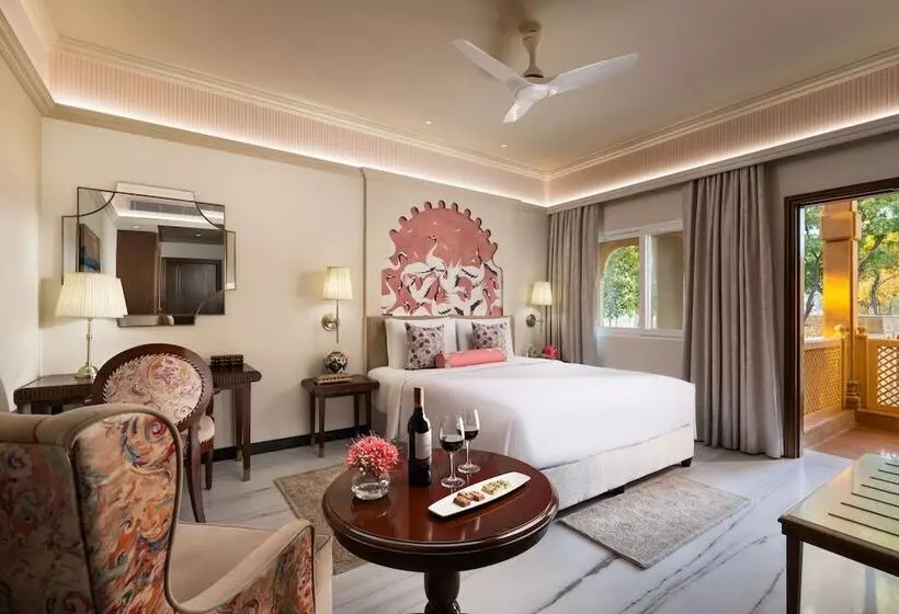 Fotos del hotel Gorbandh Palace:  14