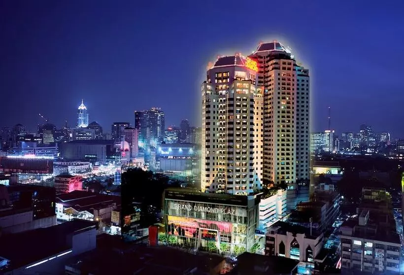 Grand Diamond Suites