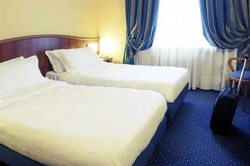 Fotos del hotel Mercure Genova San Biagio:  7