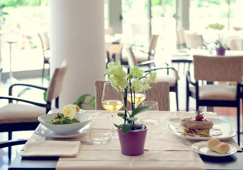 Fotos del hotel Mercure Genova San Biagio:  22