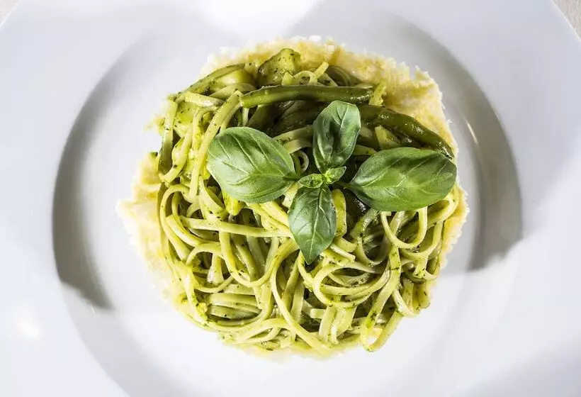 Fotos del hotel Mercure Genova San Biagio:  16