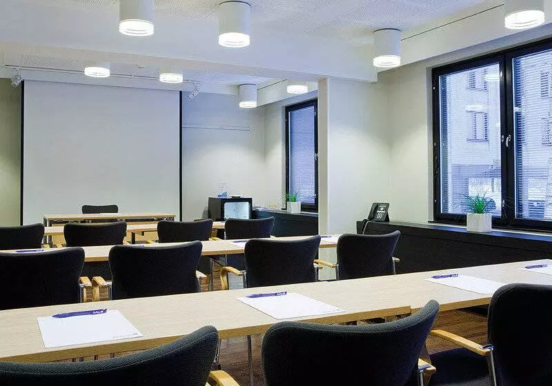 Fotos del hotel Radisson Blu Hotel Espoo:  4