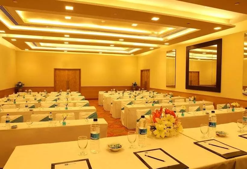 Fotos del hotel The Metropolitan Hotel & Spa New Delhi:  12