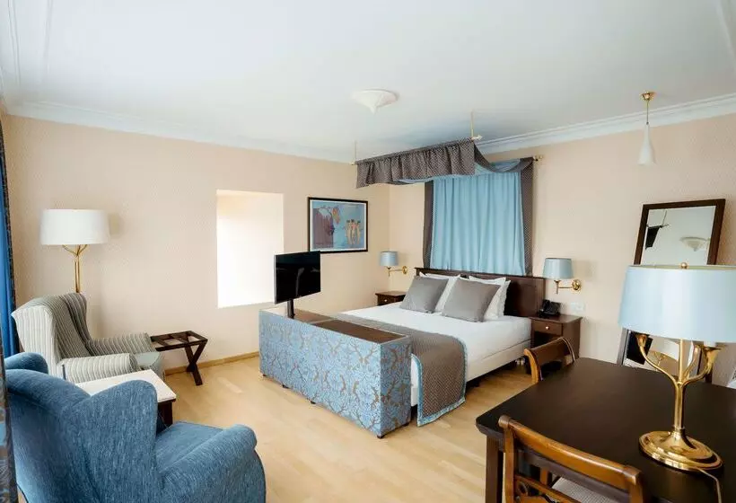 Fotos del hotel Grand Hotel Karel V:  13