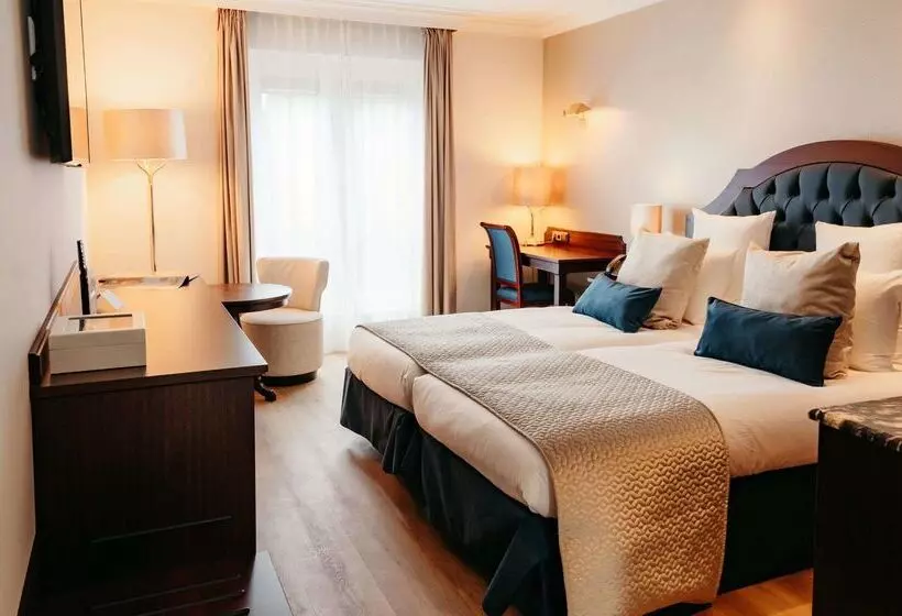 Fotos del hotel Grand Hotel Karel V:  16