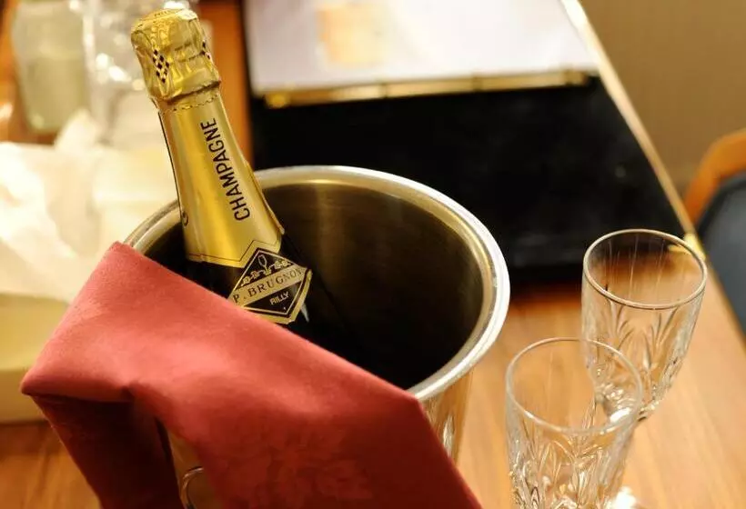 Fotos del hotel Royal Oxford:  12