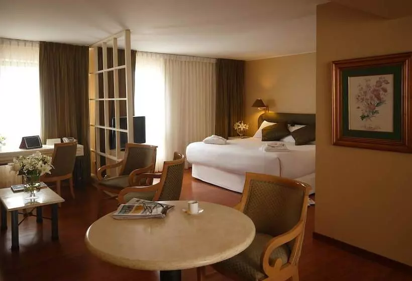 Fotos del hotel Suites Del Bosque:  2