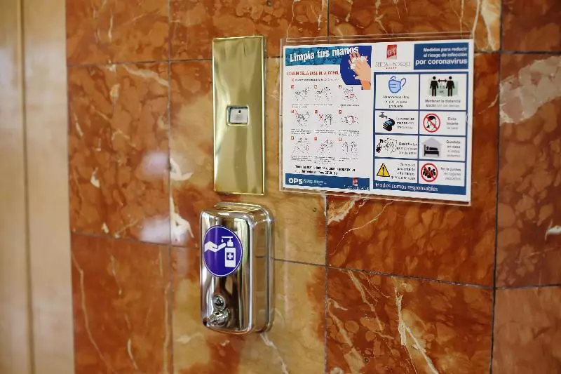 Fotos del hotel Suites Del Bosque:  9